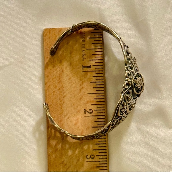 Carolyn Pollack Elegant Sterling Silver Filigree Women's Cuff Bracelet - Picture 10 of 13